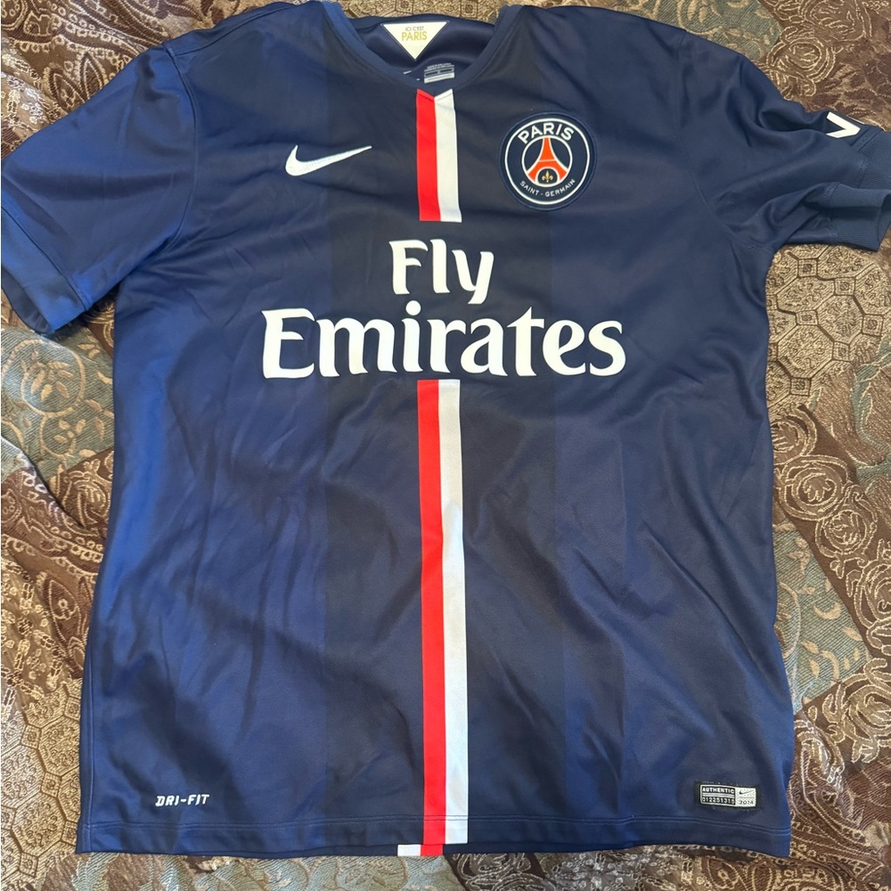 Paris st Germaine jersey size large